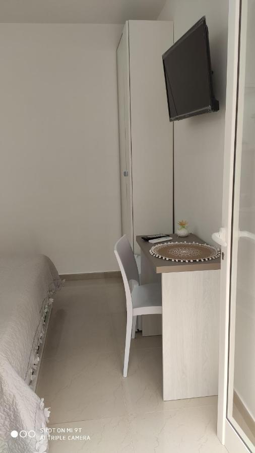 B&B Oplonti Resort 토레 안눈치아타 외부 사진